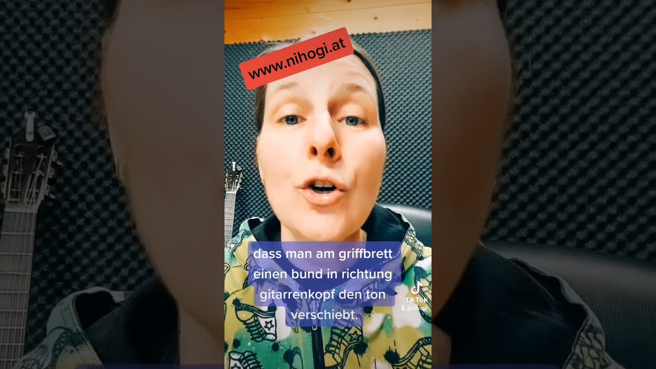 T&ouml;ne mit b-Vorzeichen auf der Gitarre