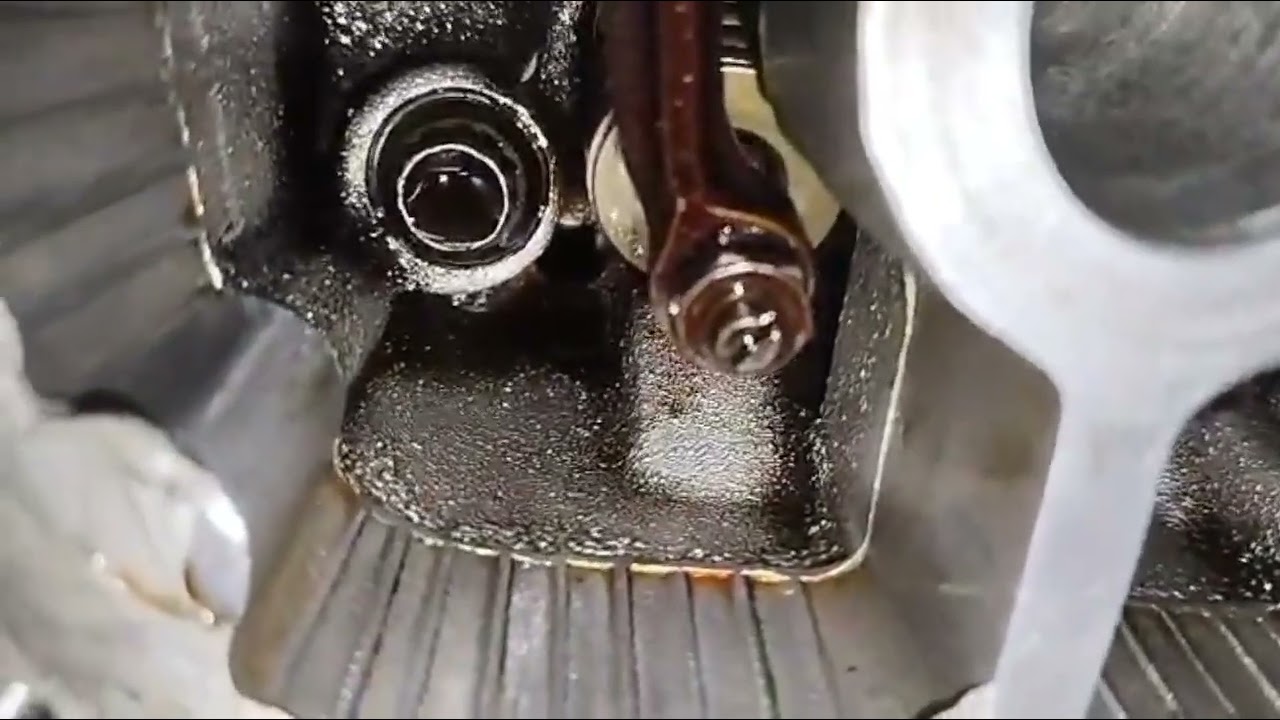 suzuki apv valve cllerance,,,