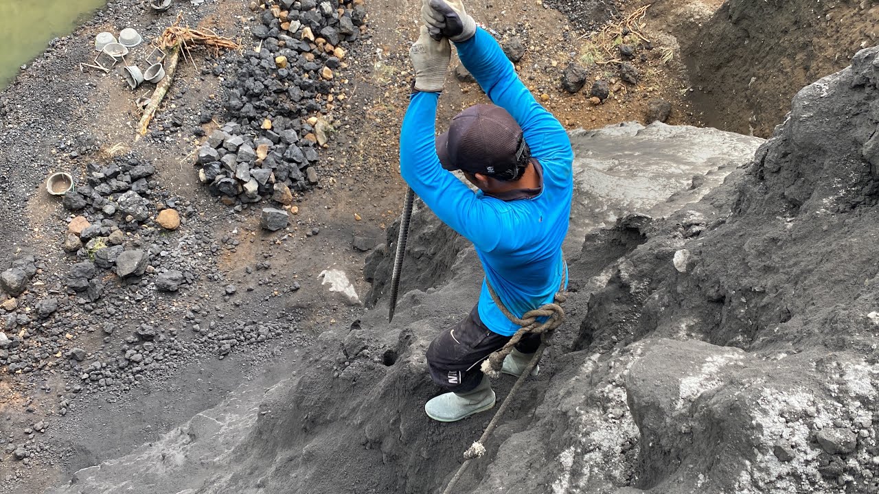 Very professional cliff crusher