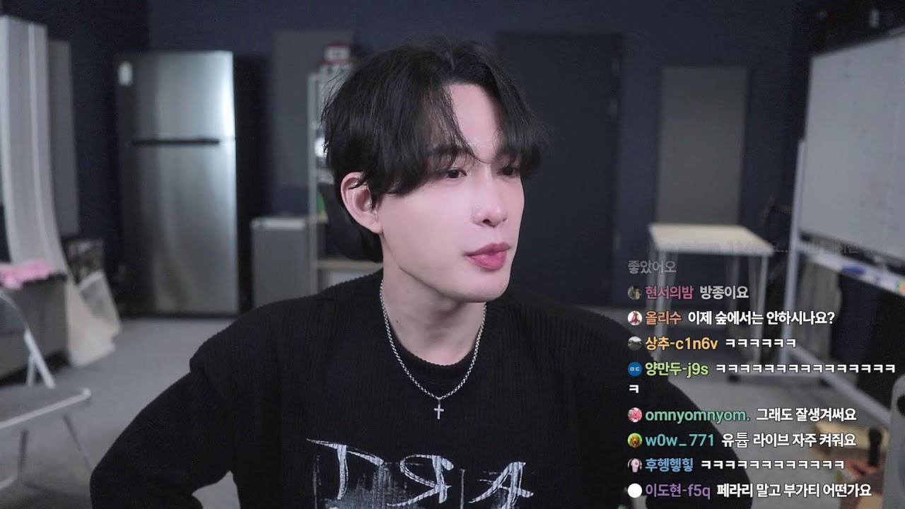 심심해서 켜 보는 방송