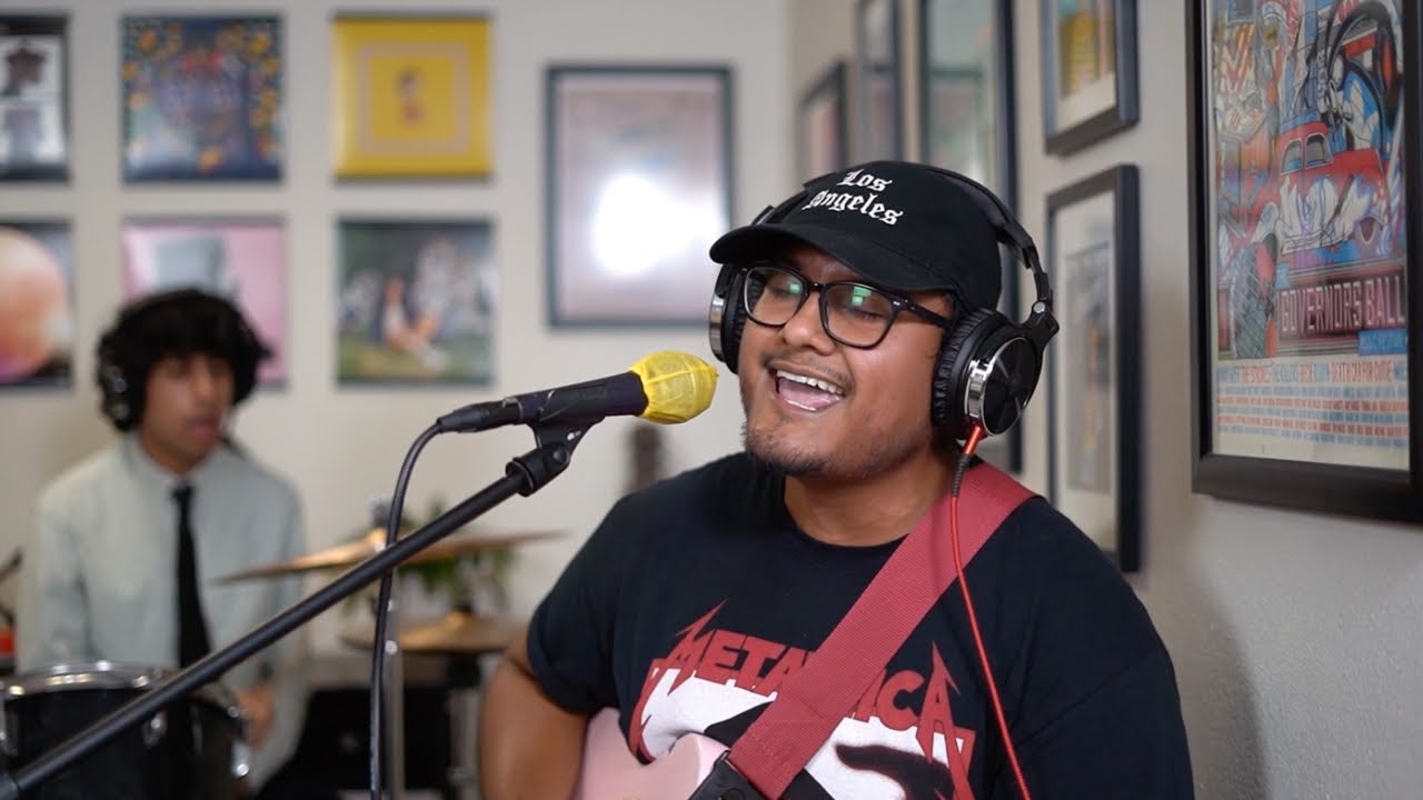 The Red Pears - Not In The Cards (Live at Chad's Home)
