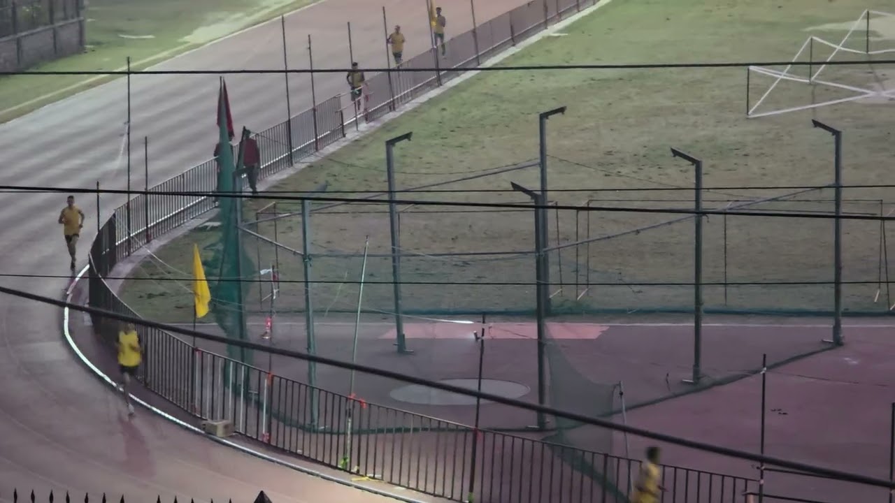 Hamirpur ARO bharti DAY1 Pehle ladke ne Lgai 5.01ki race #1600m ##armylover #ytvideos #trendingnow🇮🇳