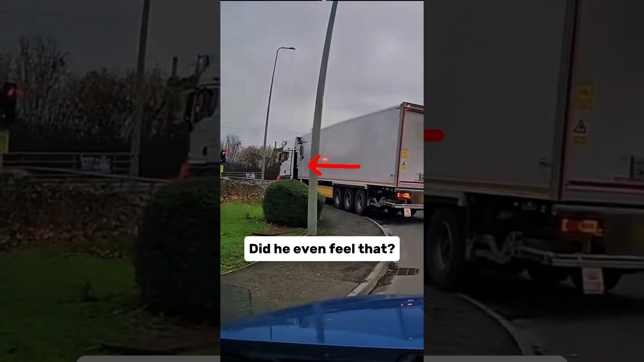 Truck vs. Sign: 1-0 🚛🏆 unknownartist #truckdriver #lkw #camion #bigrig #hgv #lorry #driver #fahrer