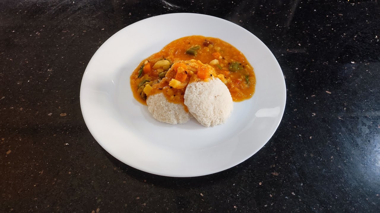சிம்பிள் & டேஸ்டி இட்லி சாம்பார்|Easy Idli Sambar for Beginners#idlysambar#tiffenideas#easybreakfast