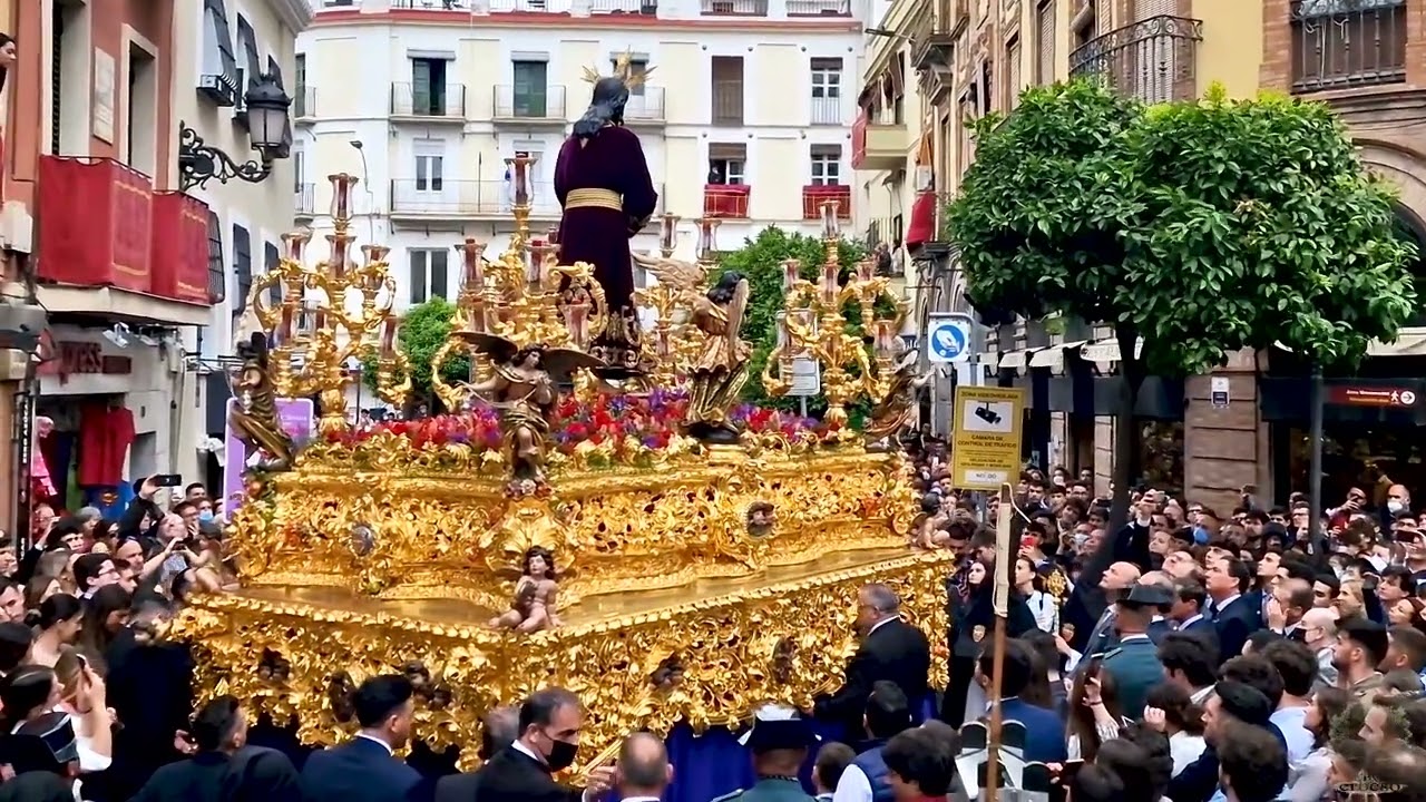 Cautivo de Santa Genoveva en la Puerta del Arenal - Triunfo de tu Santa Cruz