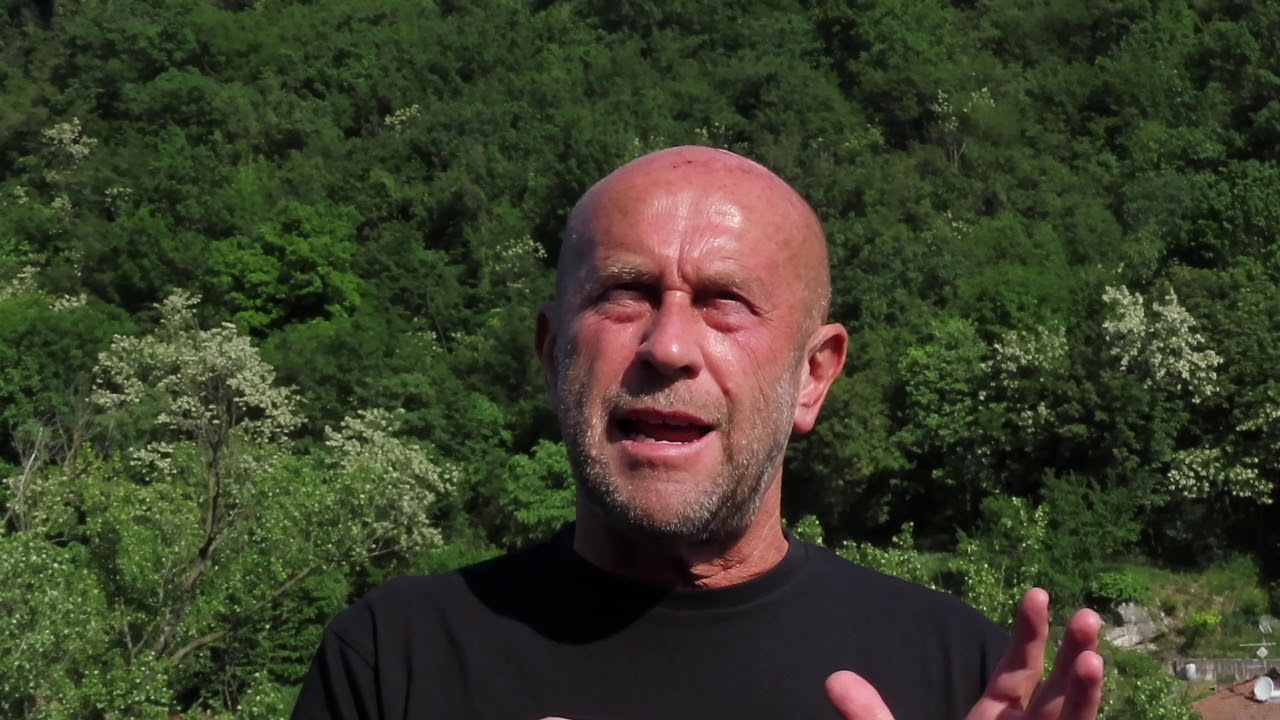 Villebio case  prefabbricate in legno  EASY BUILD   HD 720p