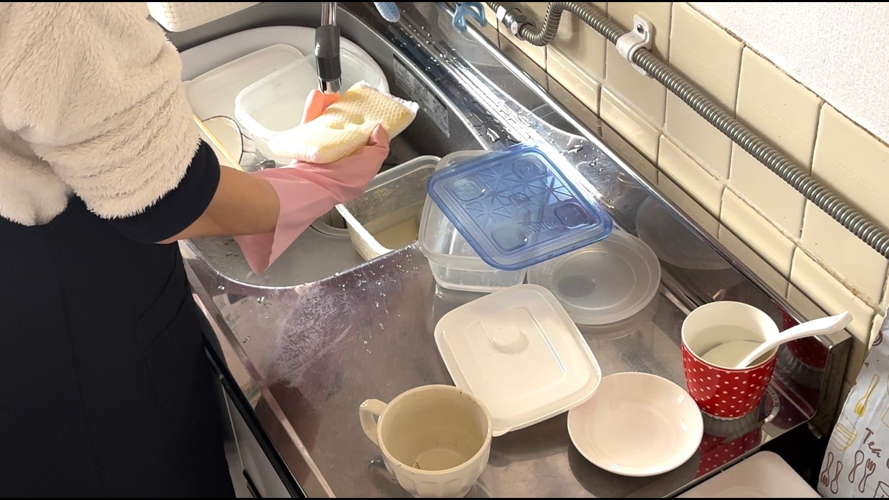 Doing the dishes in Japan | Quiet daily life