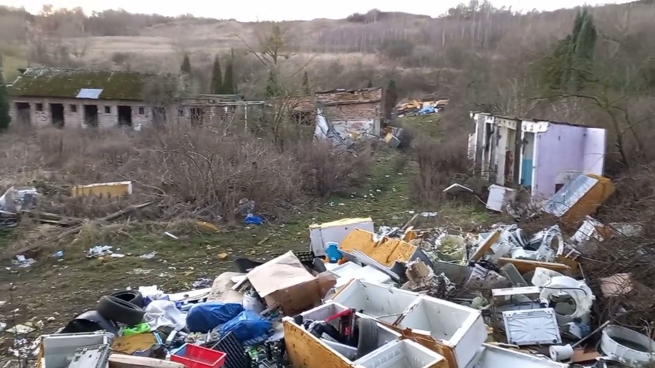Jozin Bazin - SZCZECIN Stołczyn: Opuszczone domy (01.2023)