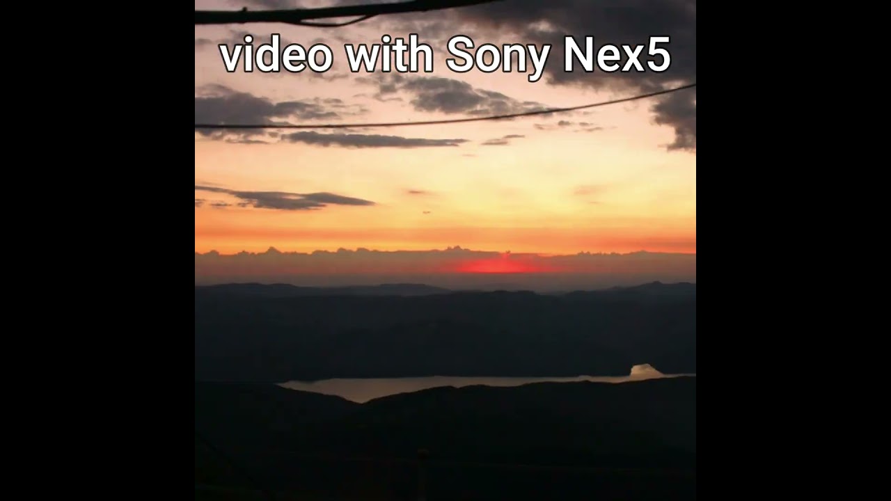 Sony Nex 5 (mirrorless camera from 2010)