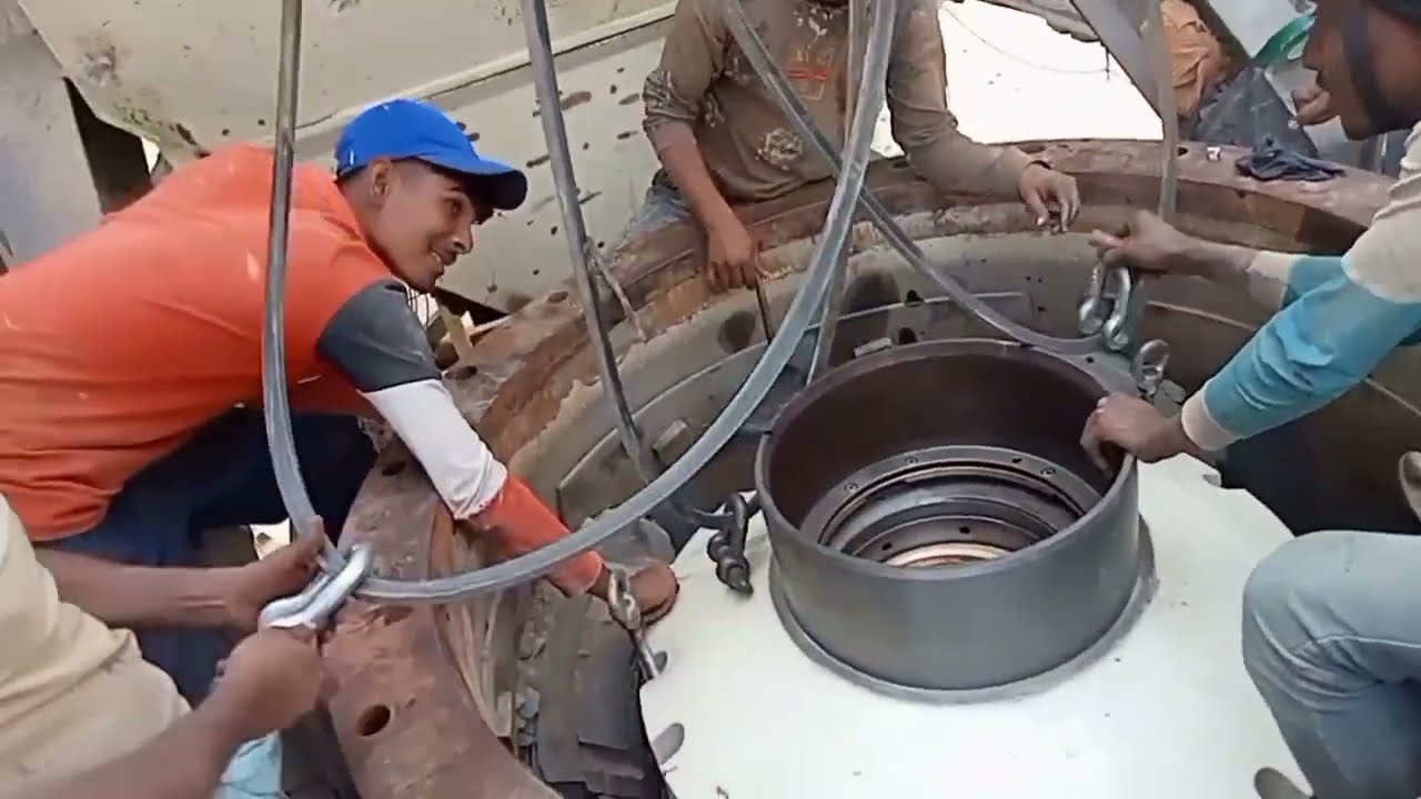 Cone Crusher All parts Fittings Working