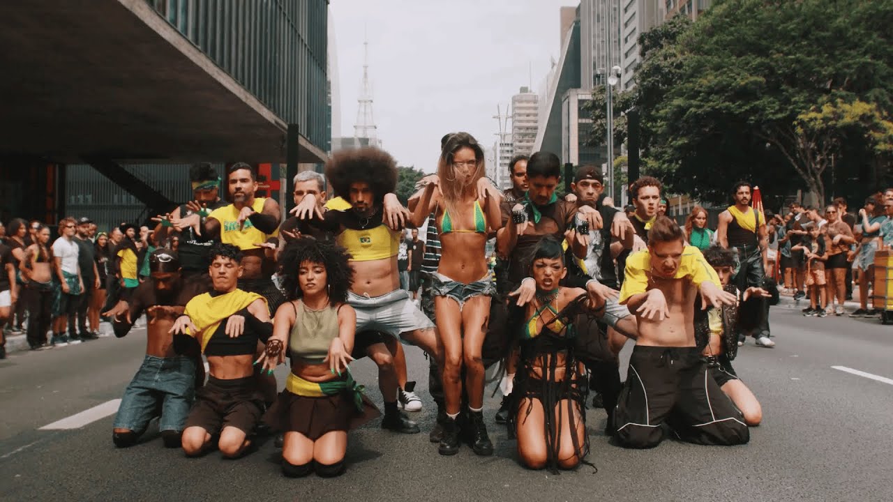 MAYHEM na AV. PAULISTA – O Flashmob