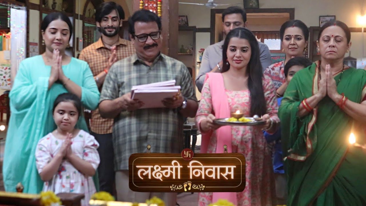 Lakshmi Niwas | Niwas ne Bhumi se shadi ka pehla card mata ke charno pe rakhwaya | Zee TV 