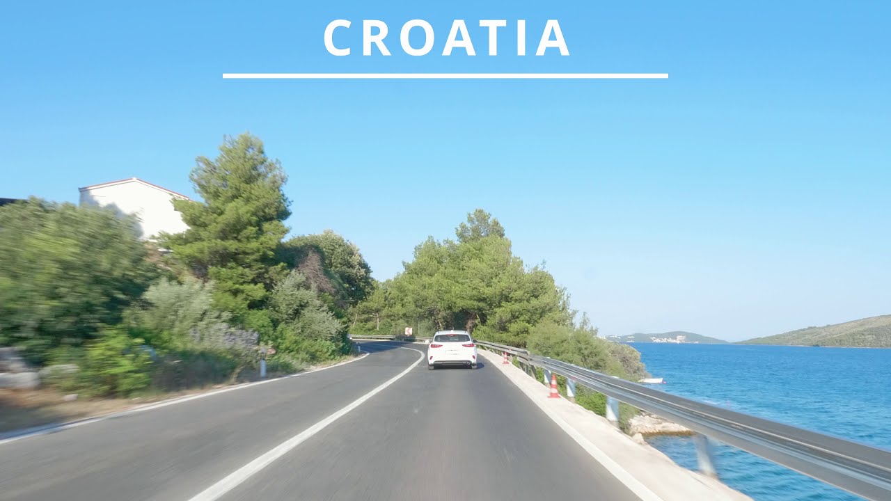 Road from Primosten to Trogir