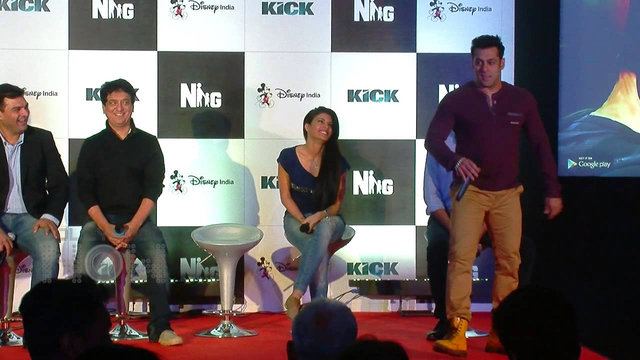Salman Khan KISSES Jacqueline Fernandez! | KICK Game Launch