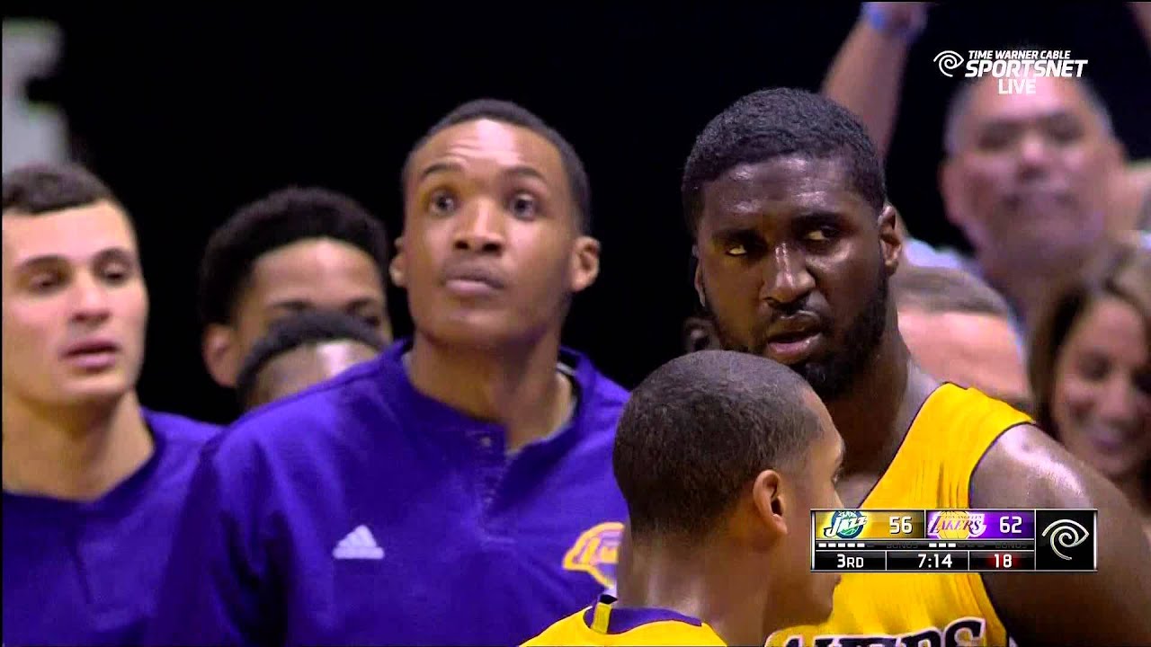 Trevor Booker ejected for swinging at Roy Hibbert: Utah Jazz vs. Los Angeles Lakers preseason