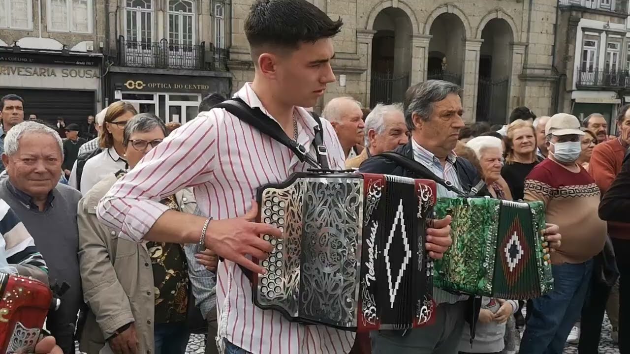 Vira de Santa Marta muito bem Tocado em Guimarães