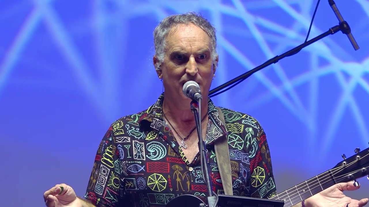 Kakofonías en directo. TENGO LA CARA LLENA DE LAPOS