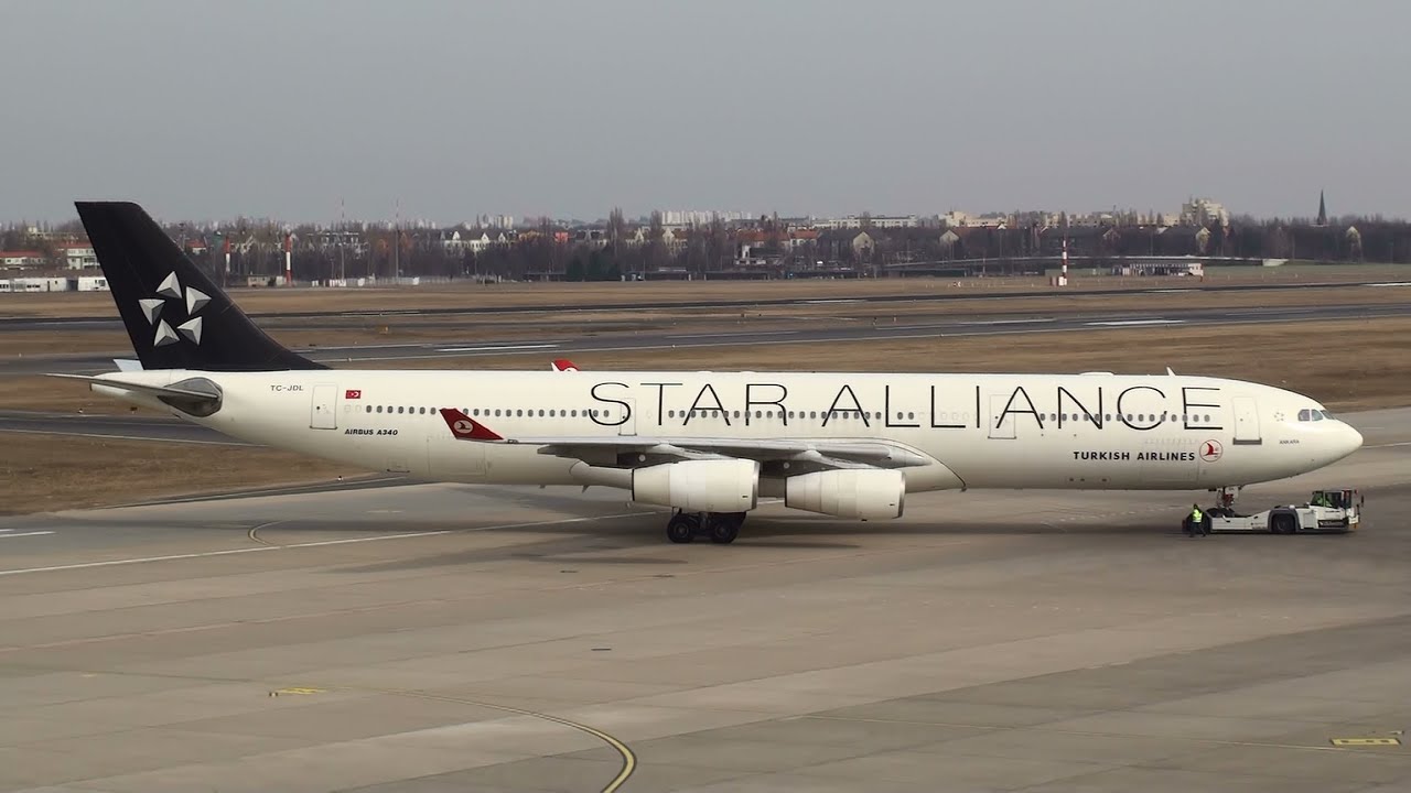 Turkish Airlines Airbus A340 (Star Alliance livery) Takeoff at Berlin Tegel Airport HD (1080p)
