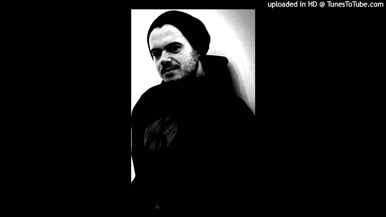 Sadomas - Θαμμενος στο χαραμα