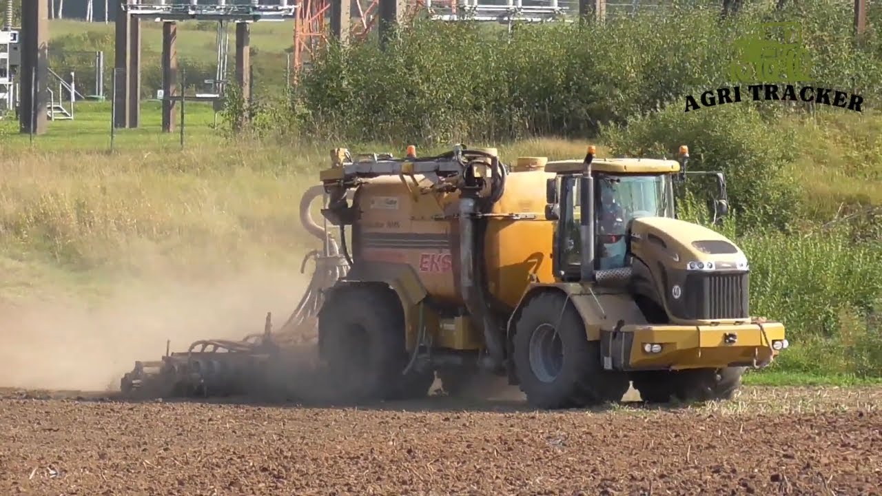 Spreading Slurry | Slurry with Challenger 4 wheeler