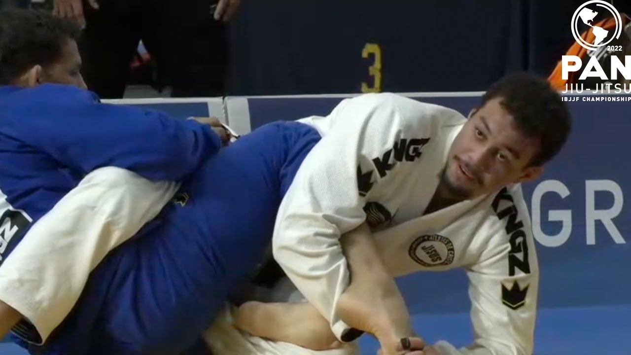 Эрих Мунис против Феллипе Эндрю / Pan Championship 2022