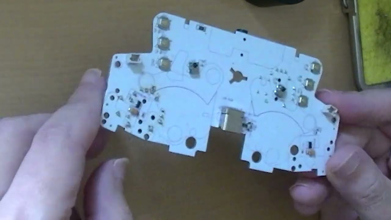 Victrix Gambit 分解、部品交換