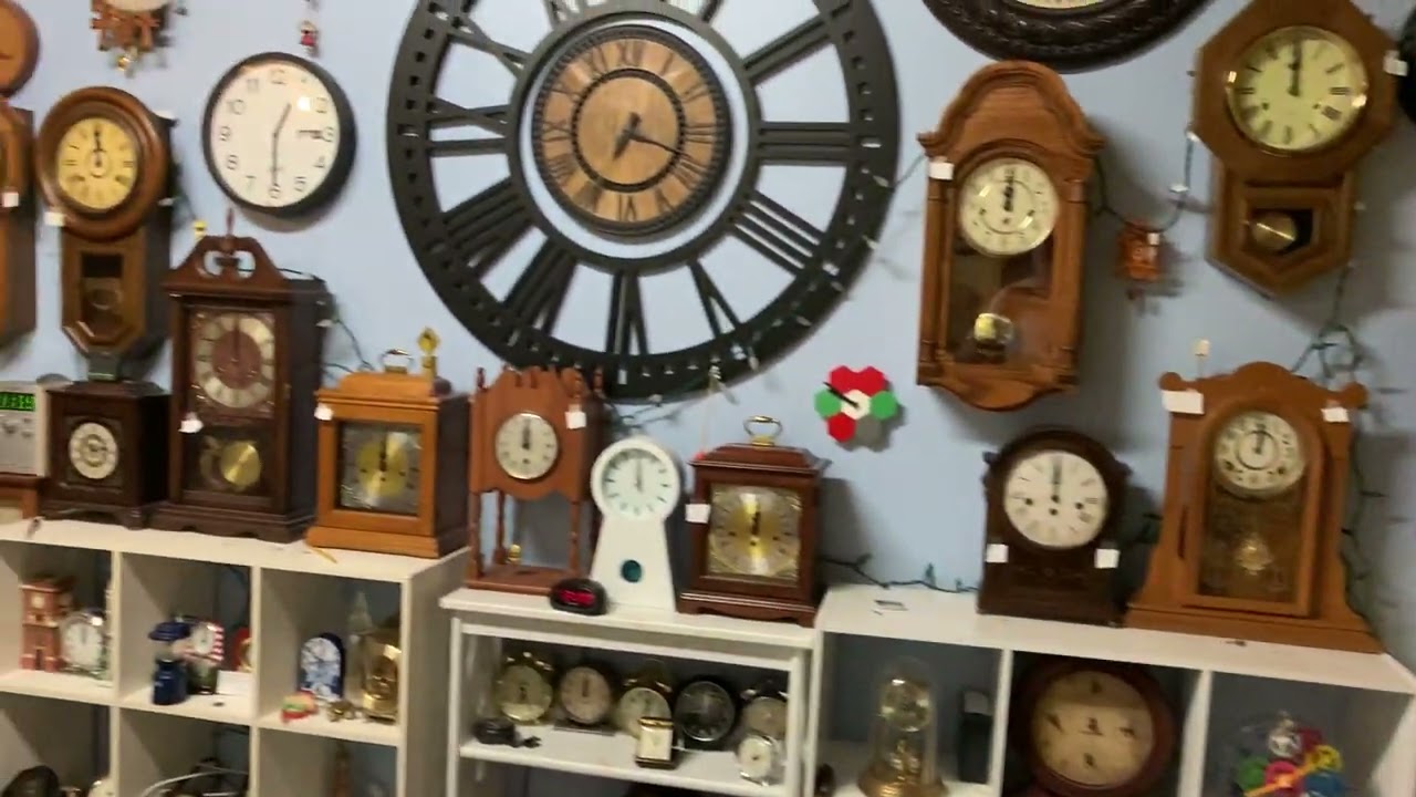 Noon at the clock shop in 2021!