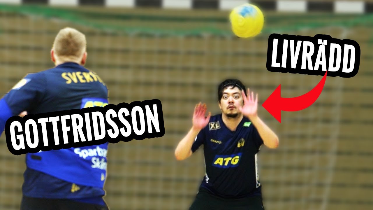 Testar spela handboll med landslaget