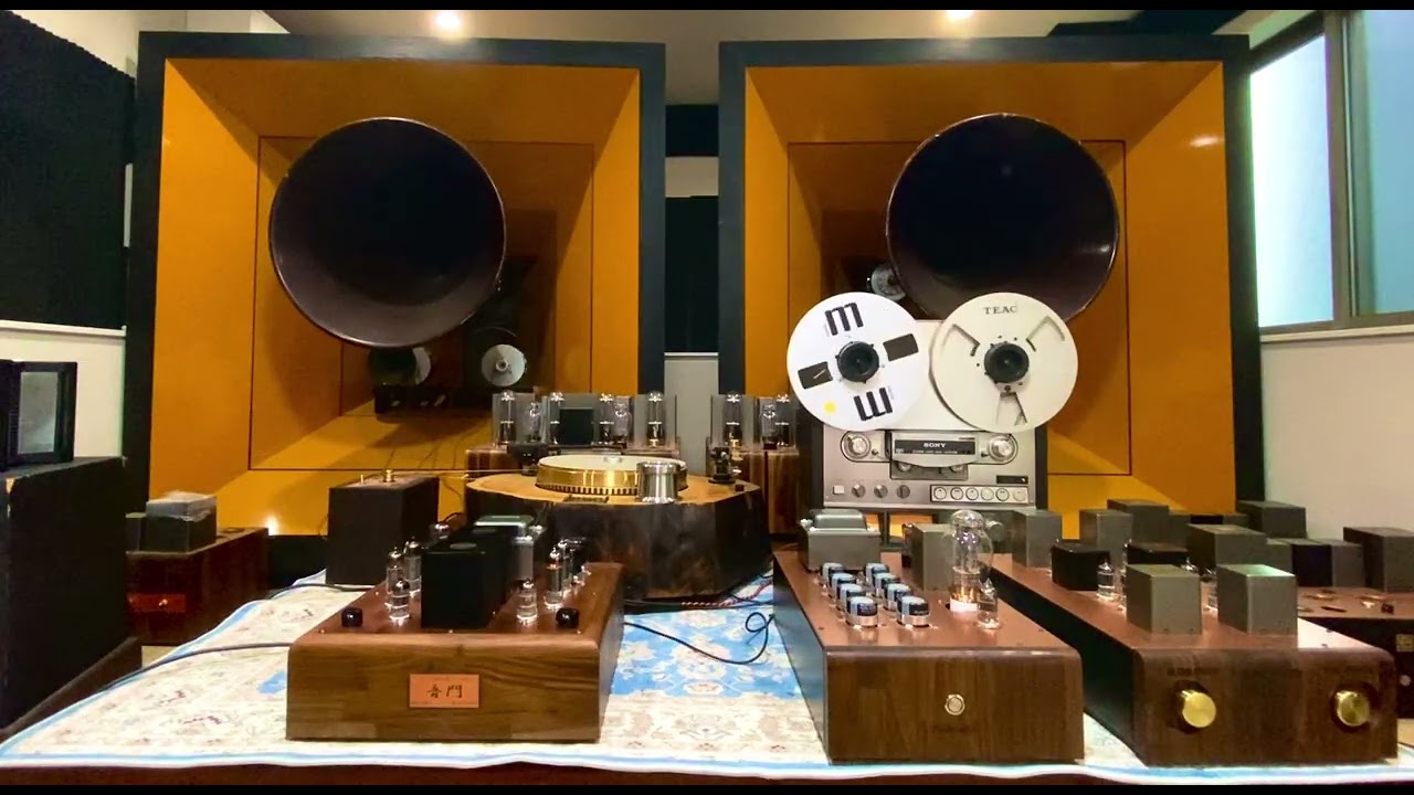 EL-84 PP tube amplifier with big horn