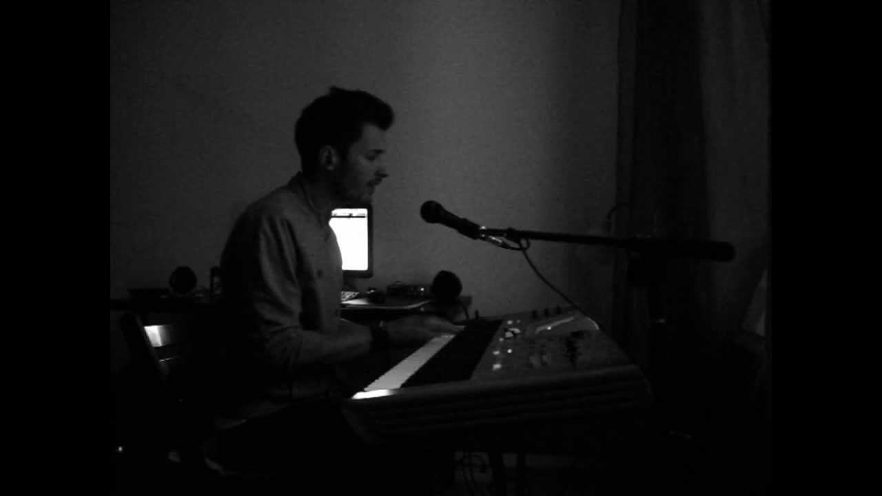 Tudor Ion - ain't no sunshine (piano cover)
