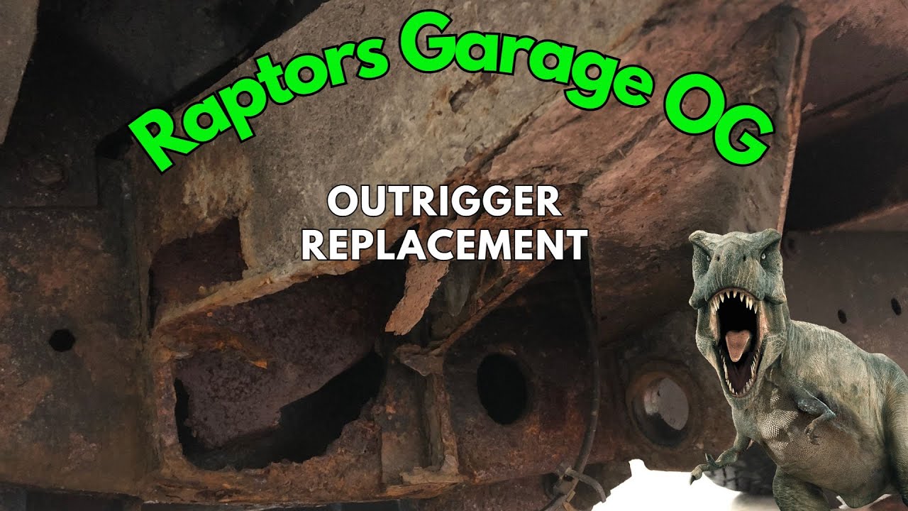 Land Rover Defender Outrigger Replacement (Rusty Landrover) | All 4 Overland