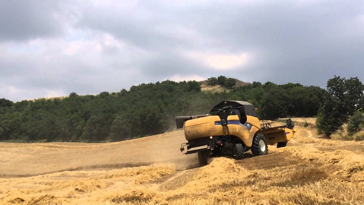 NEW HOLLAND CX 6080 2015