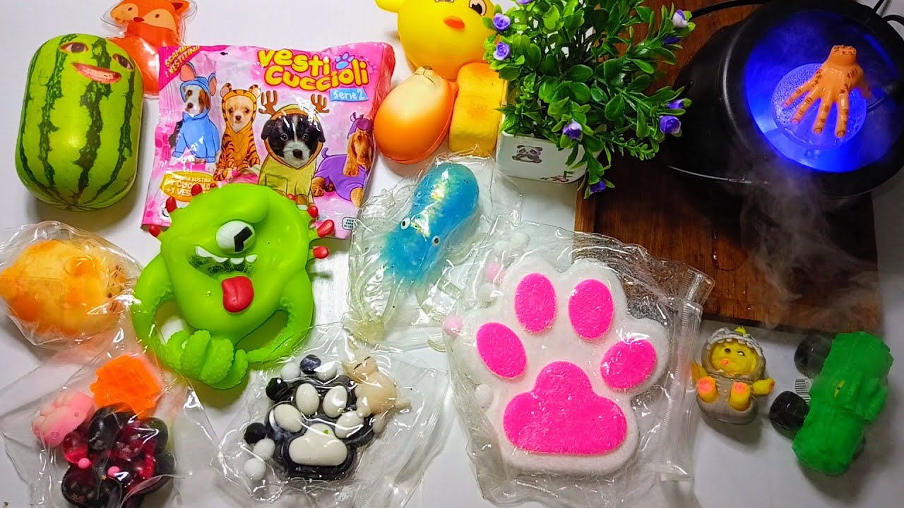 Asmr unpacking silicone squishes and TABA Squish paws!Wonderful sand and magic pot🍯🫕oddlysatisfaing