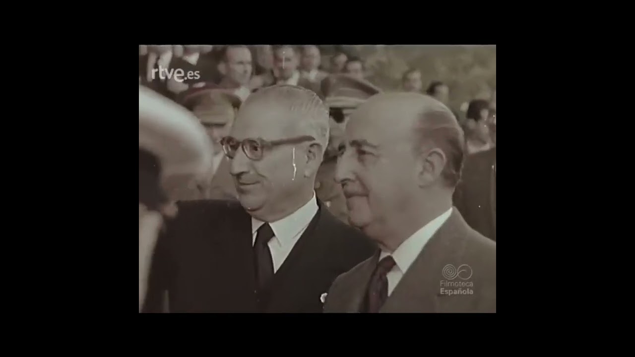 (1956)Franco en Cataluña inaugurando pantanos y en Barcelona la SEAT, Casas Baratas y un Hospital.