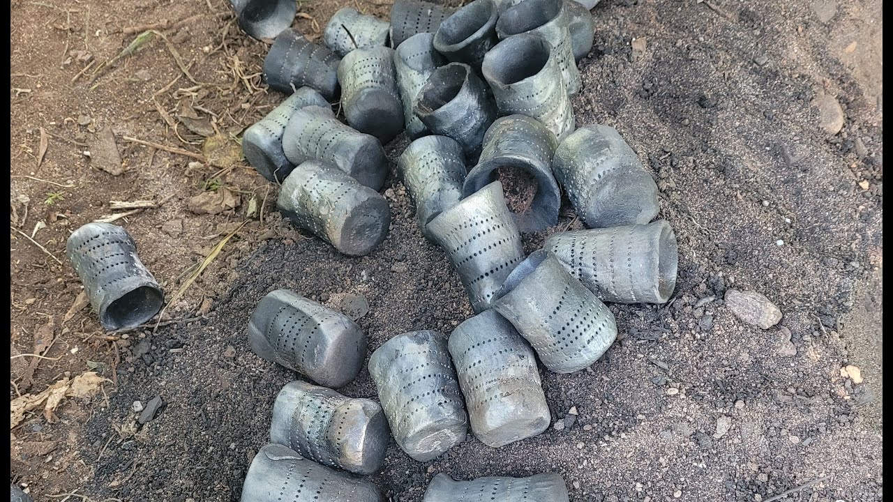 Primitive pottery – Bushcraft – DIY – Clay vessel - Fire