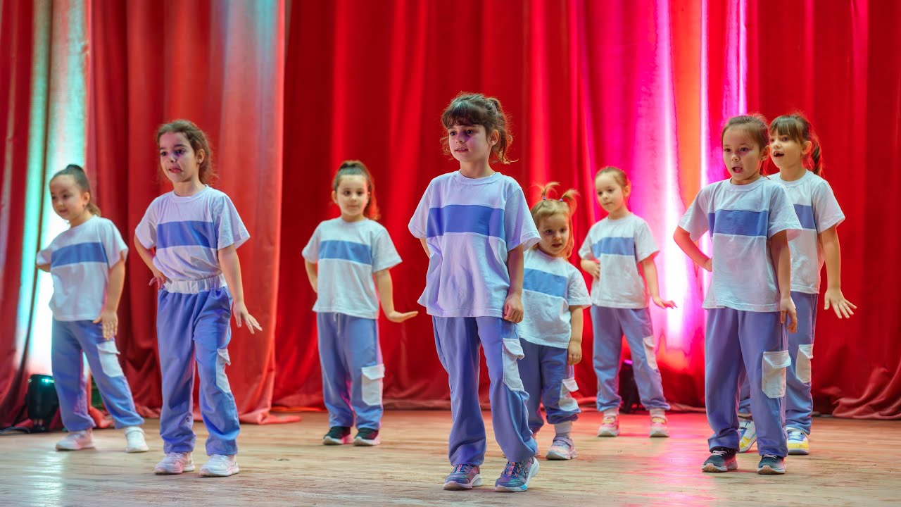 Novogodišnji koncert PŠ Jump Dance 25/26 - Mini SIGMA GIRL