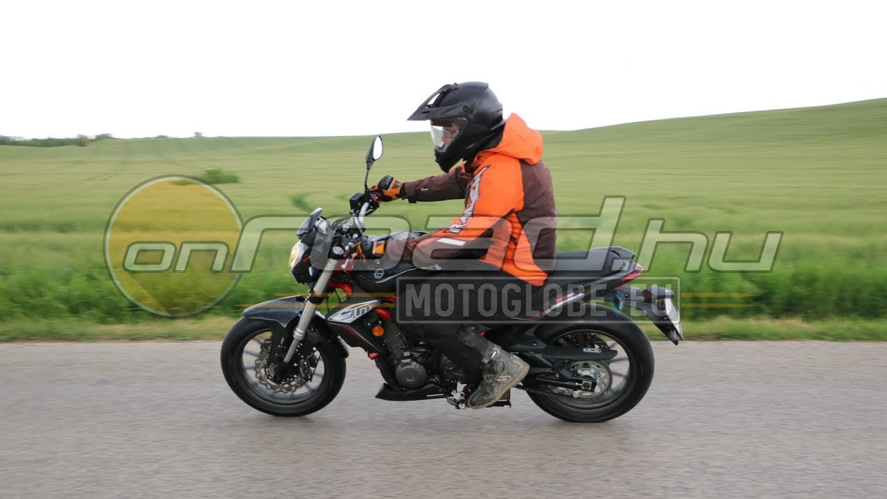 Benelli BN302 review - Onroad.bike