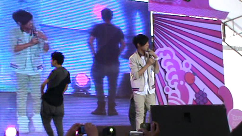 MIN เธอเหนื่อยมั้ย @งานOLE CUTIE JAPAN FUN FAIR 2012