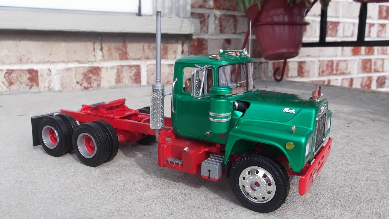 AMT Mack R-Model Final