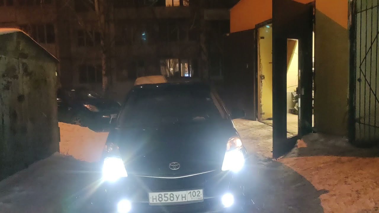 Переделка фар bi-led  в Приус