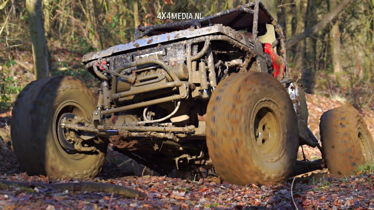 Suzuki Samurai Crawler Buggy