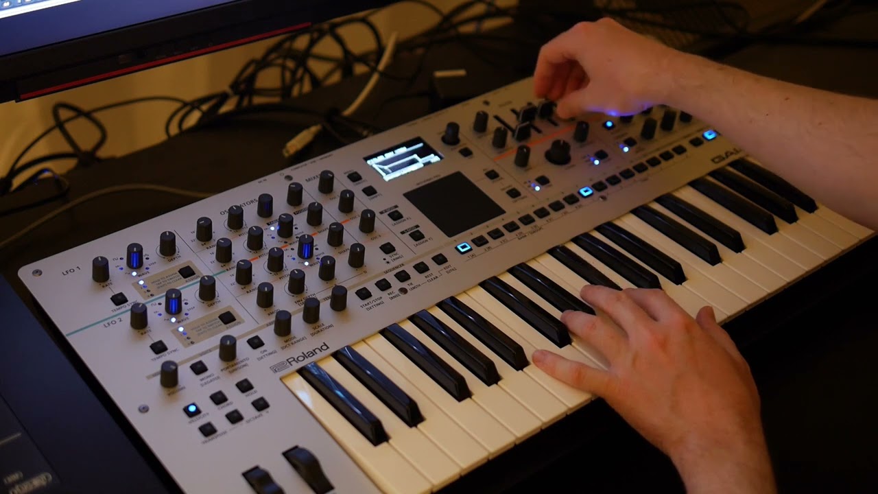 Roland GAIA 2 - Wavetable exploration