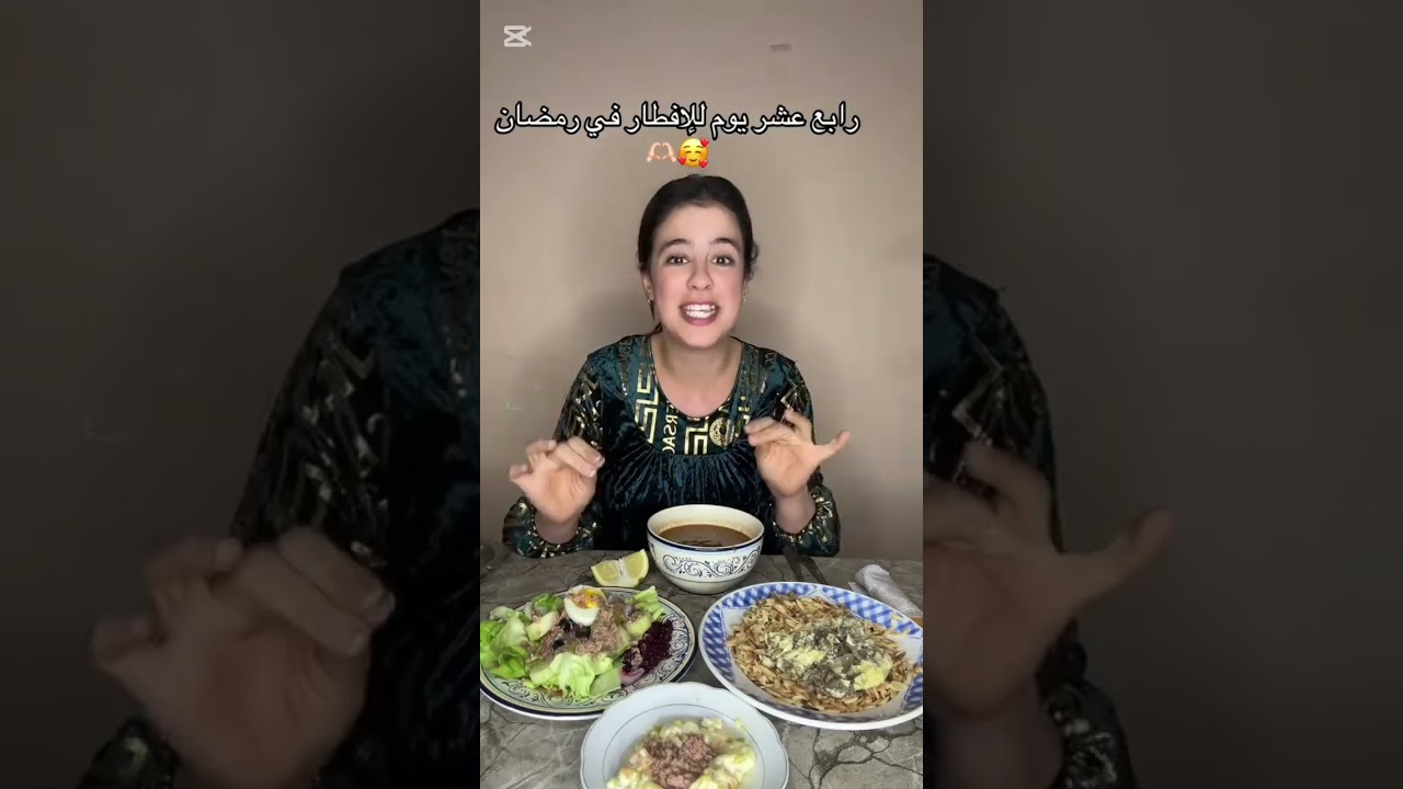 فطور ليلة النصفية من رمضان😍💃مع سارة وفيفي 😂🤤صحة فطوركم💯اليكم التعليق⁉️‼️