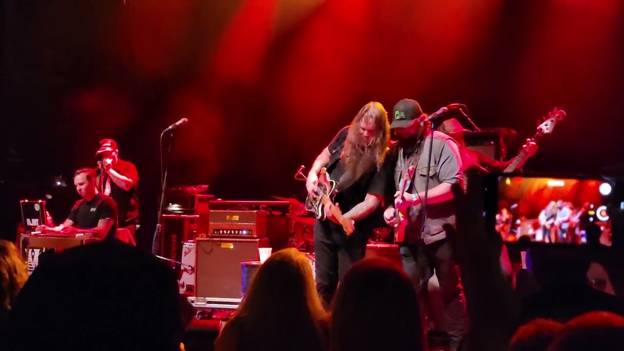 Whitey Morgan and the 78's - Fire on the Mountain at Town Ballroom Buffalo, NY 8/17/2022