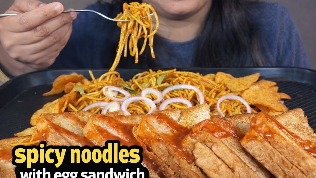 Spicy Noodles 🍜 Egg sandwich 🥪 