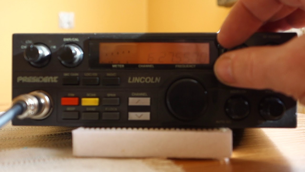 President LINCOLN CB/10m transceiver.