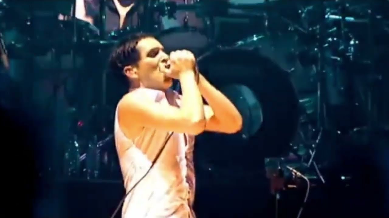 Placebo - Prot&egrave;ge Moi - Audio Edit - HQ (Video) 2003