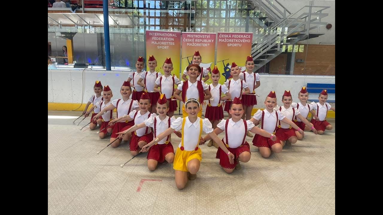 MiKaDo Karviná, pódiová sestava kadetky baton 2025 - LOUTKY