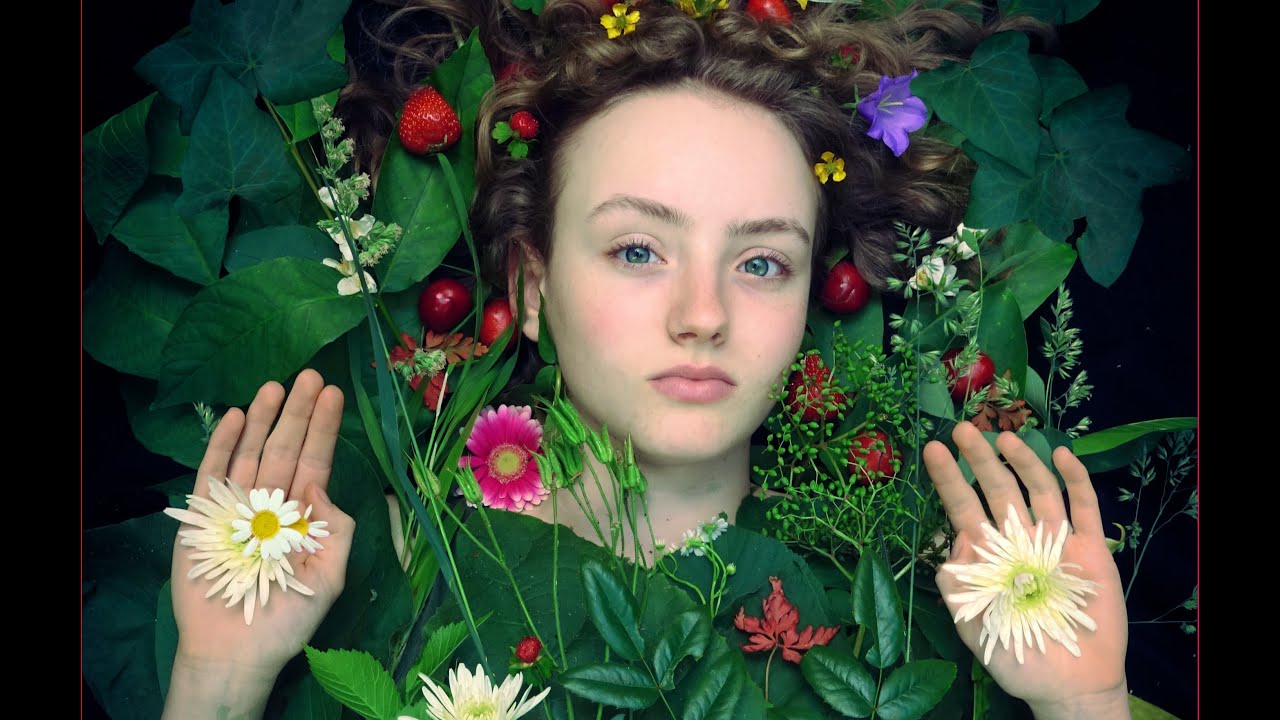 sirene Operntheater 2023: MIAMEIDE - DIE STILLEN SCHWESTERN. Kristine Tornquist und Julia Purgina