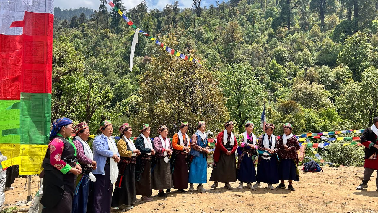 वडा नं. ३ गत्लाङको पार्वतीकुण्डमा म्हाने रप्ने गर्दाको तामाङ नाँच #culturaldance #gatlang #tamang